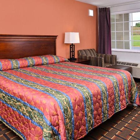 Americas Best Value Inn Richmond South Bellwood Экстерьер фото