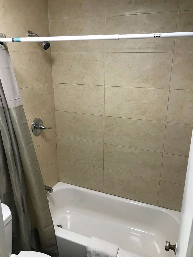 Americas Best Value Inn Richmond South Bellwood Номер фото